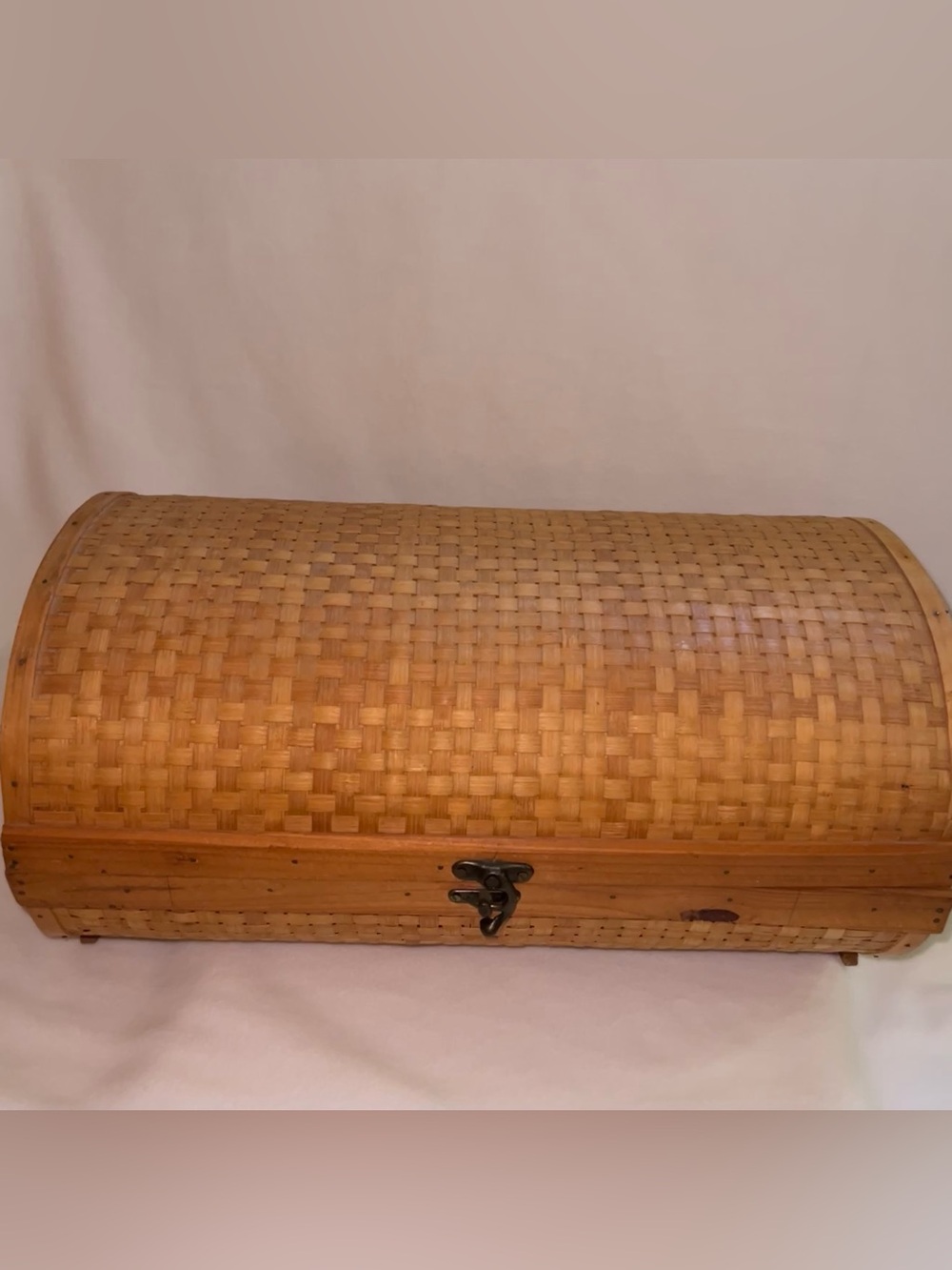 Cottagecore Vintage Bamboo And Rattan Woven Storage Chest Trunk